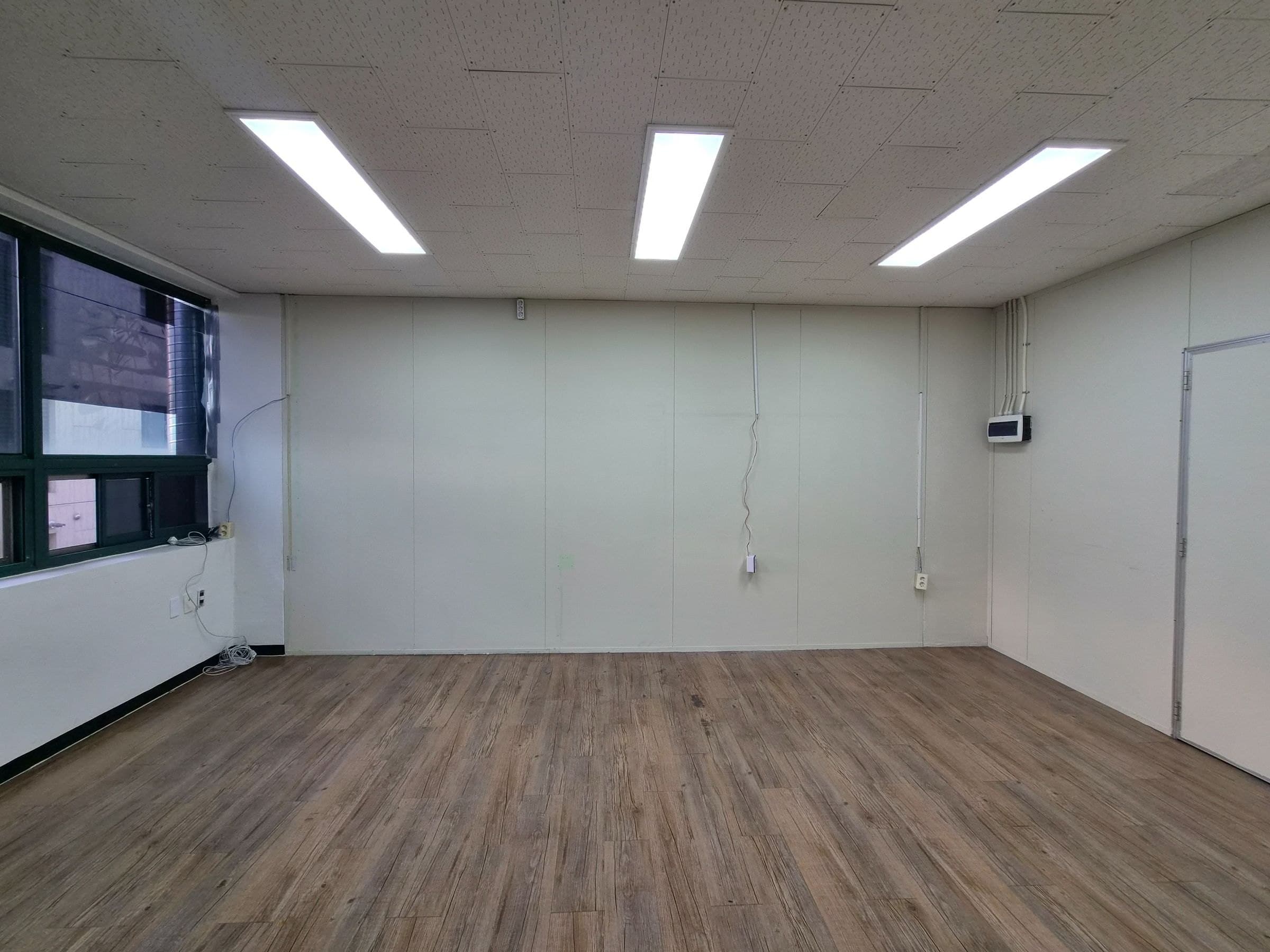 부산광역시 부산진구 전포동 사무실 썸네일 3