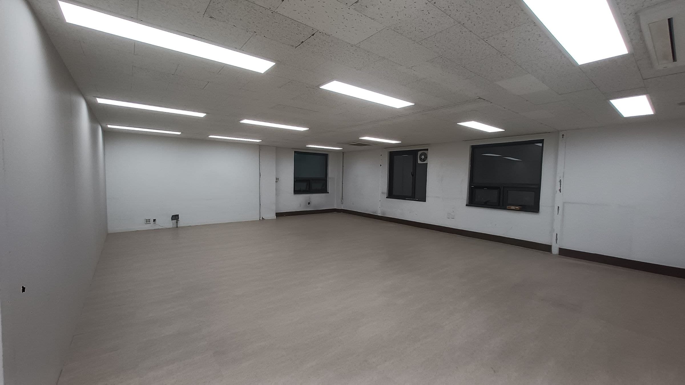 부산광역시 동구 초량동 사무실 썸네일 5