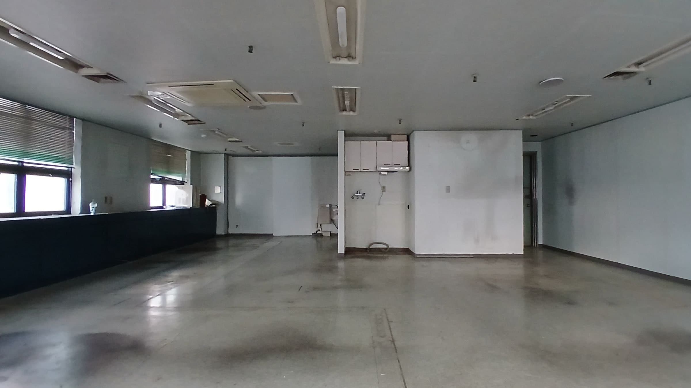 부산광역시 연제구 연산동 사무실 썸네일 2