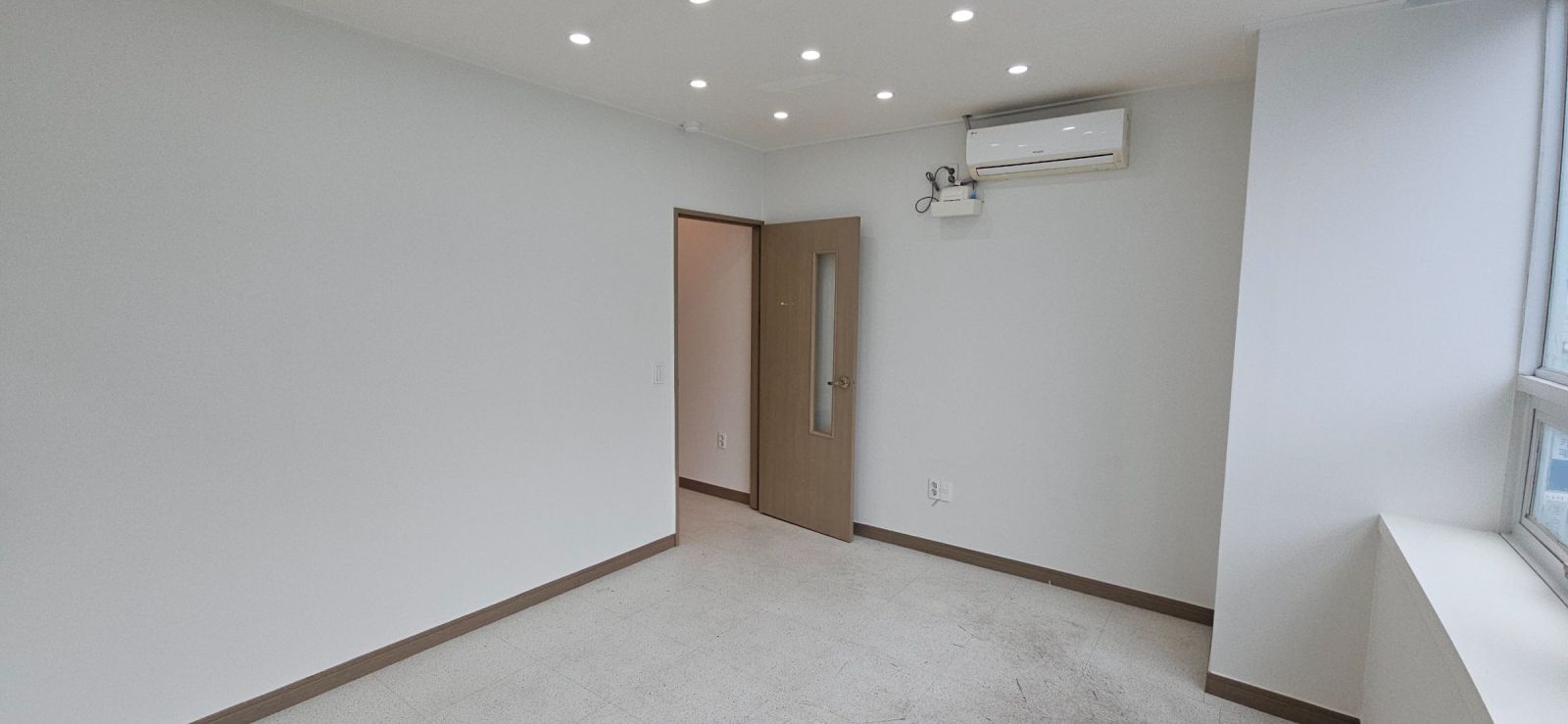 부산광역시 해운대구 좌동 사무실 썸네일 3