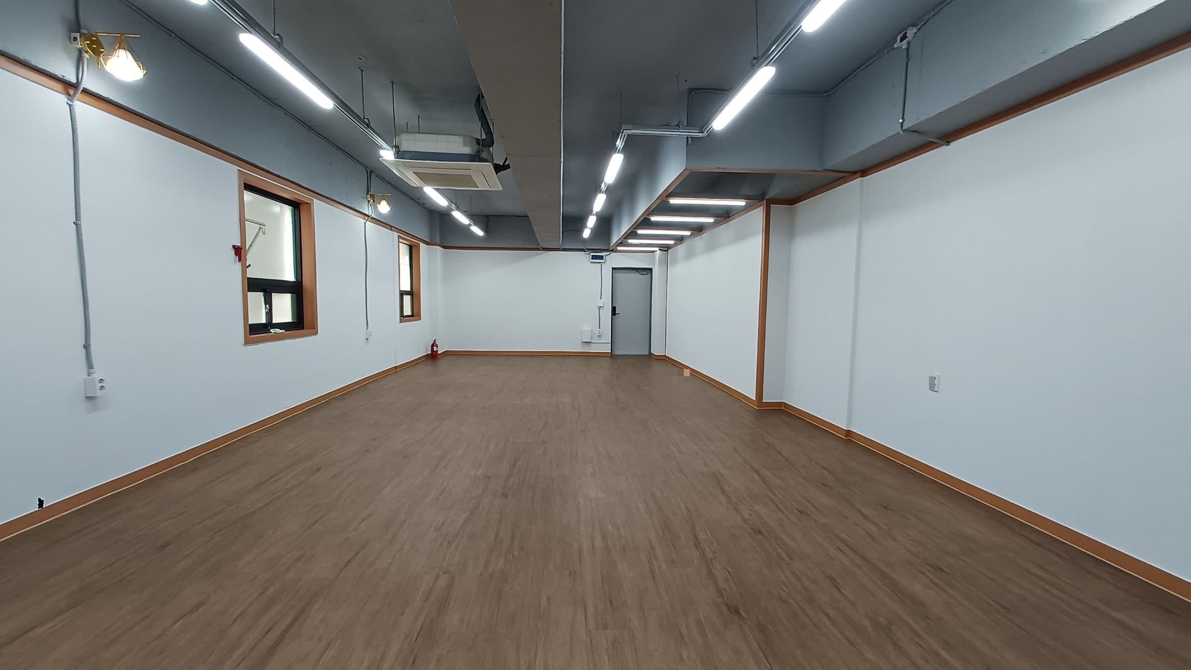 부산광역시 동구 범일동 사무실 썸네일 2