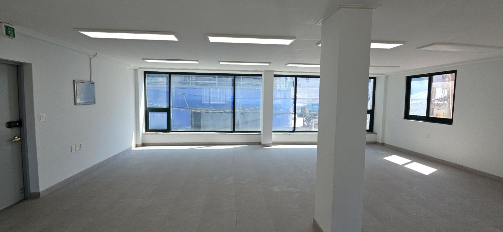 부산광역시 연제구 연산동 사무실 - 1