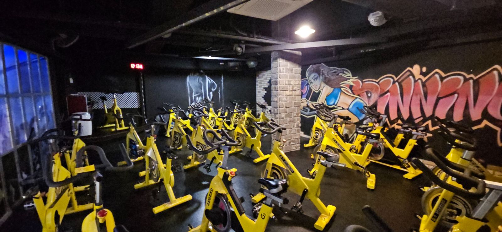 부산광역시 연제구 연산동 건물 - 1