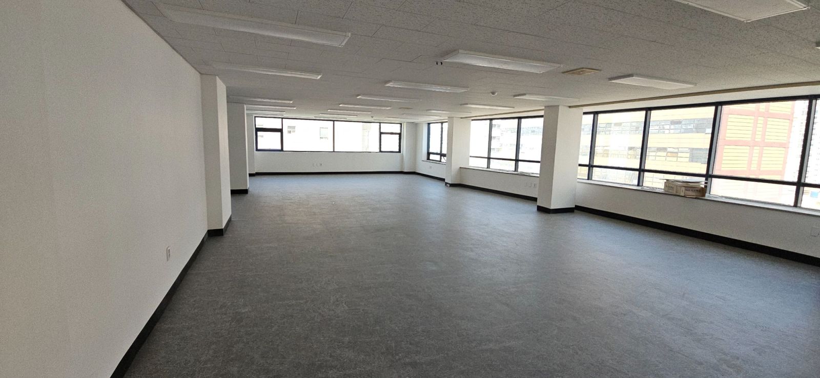 부산광역시 연제구 연산동 사무실 썸네일 3