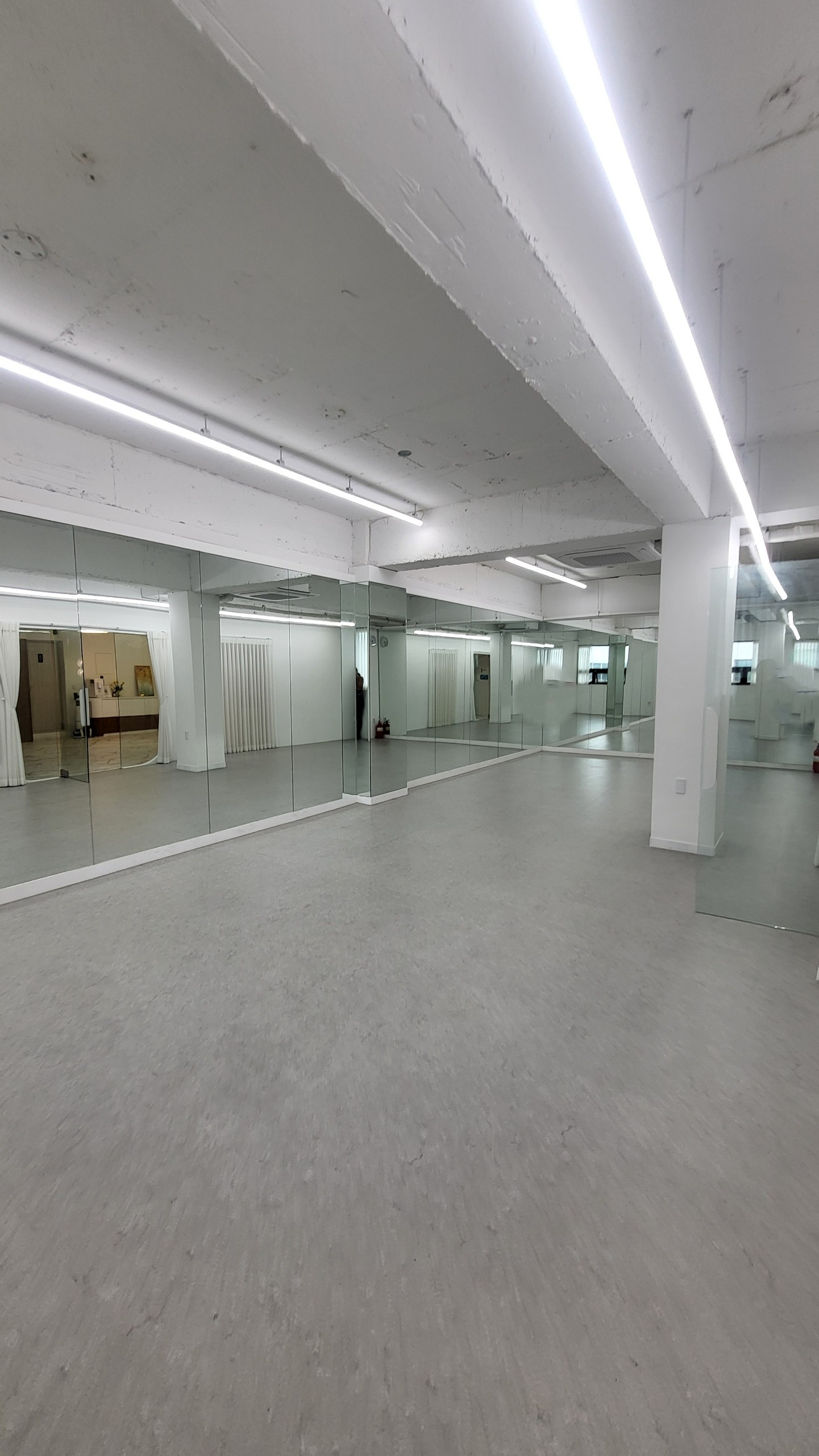 부산광역시 동구 범일동 상가 썸네일 2