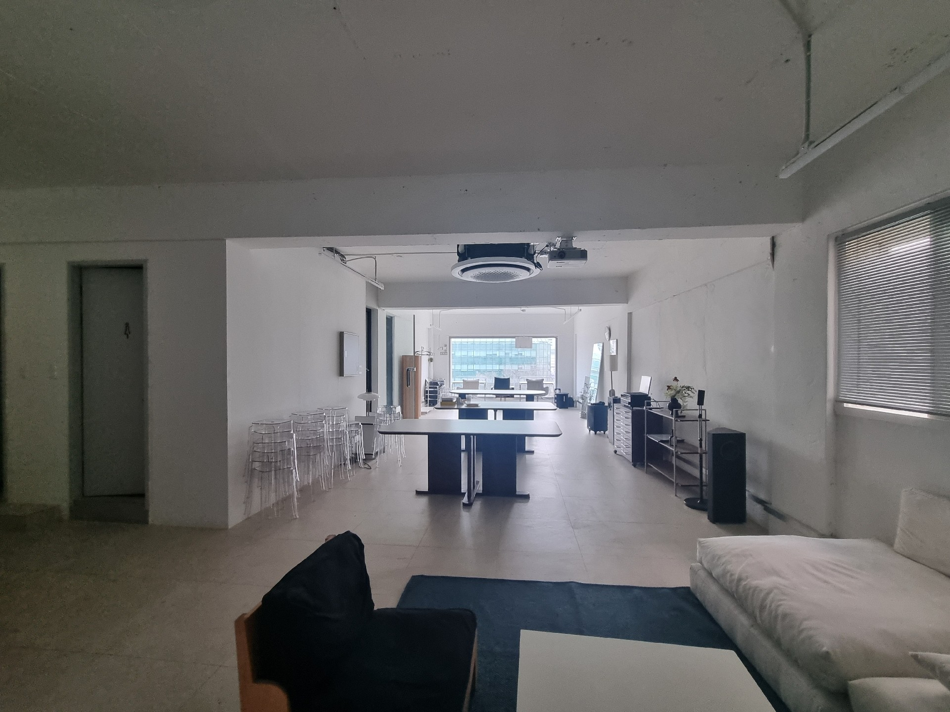 부산광역시 부산진구 전포동 상가 - 1