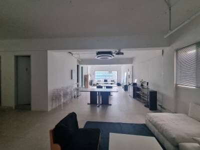 부산광역시 부산진구 전포동 309-8   상가