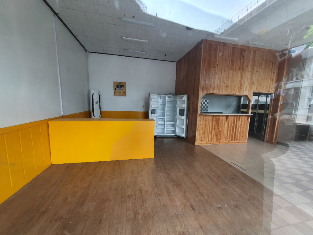 부산광역시 동구 범일동 상가 - 1