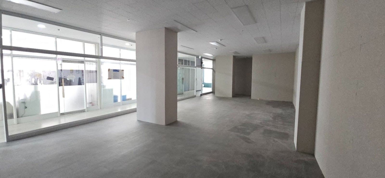 부산광역시 부산진구 전포동 상가 - 1