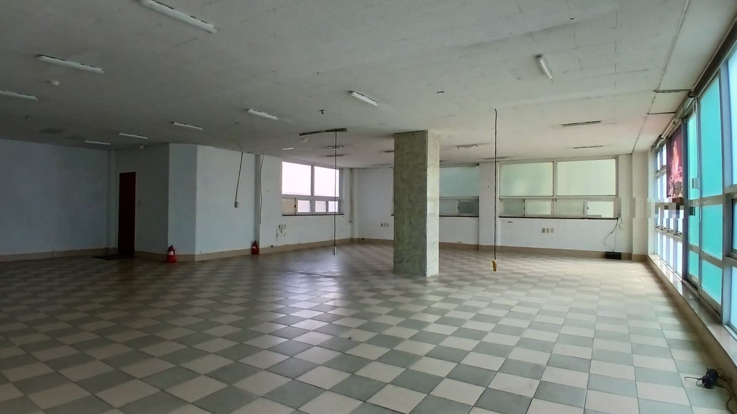 부산광역시 부산진구 범천동 사무실 - 1