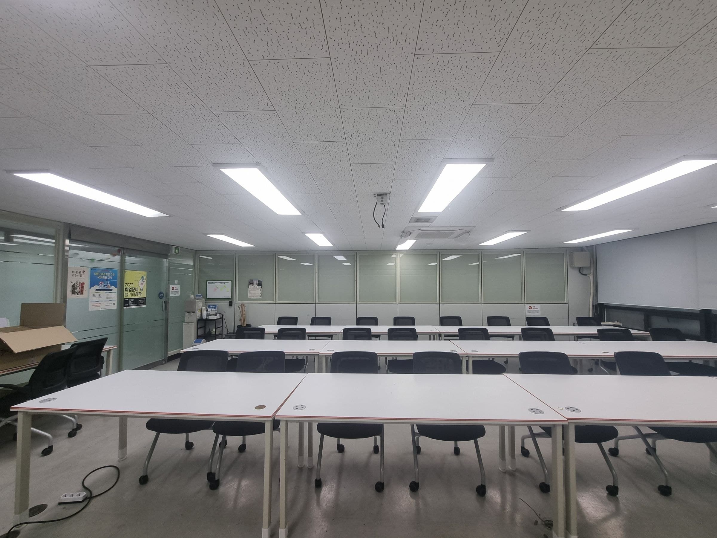 부산광역시 부산진구 부전동 사무실 - 1