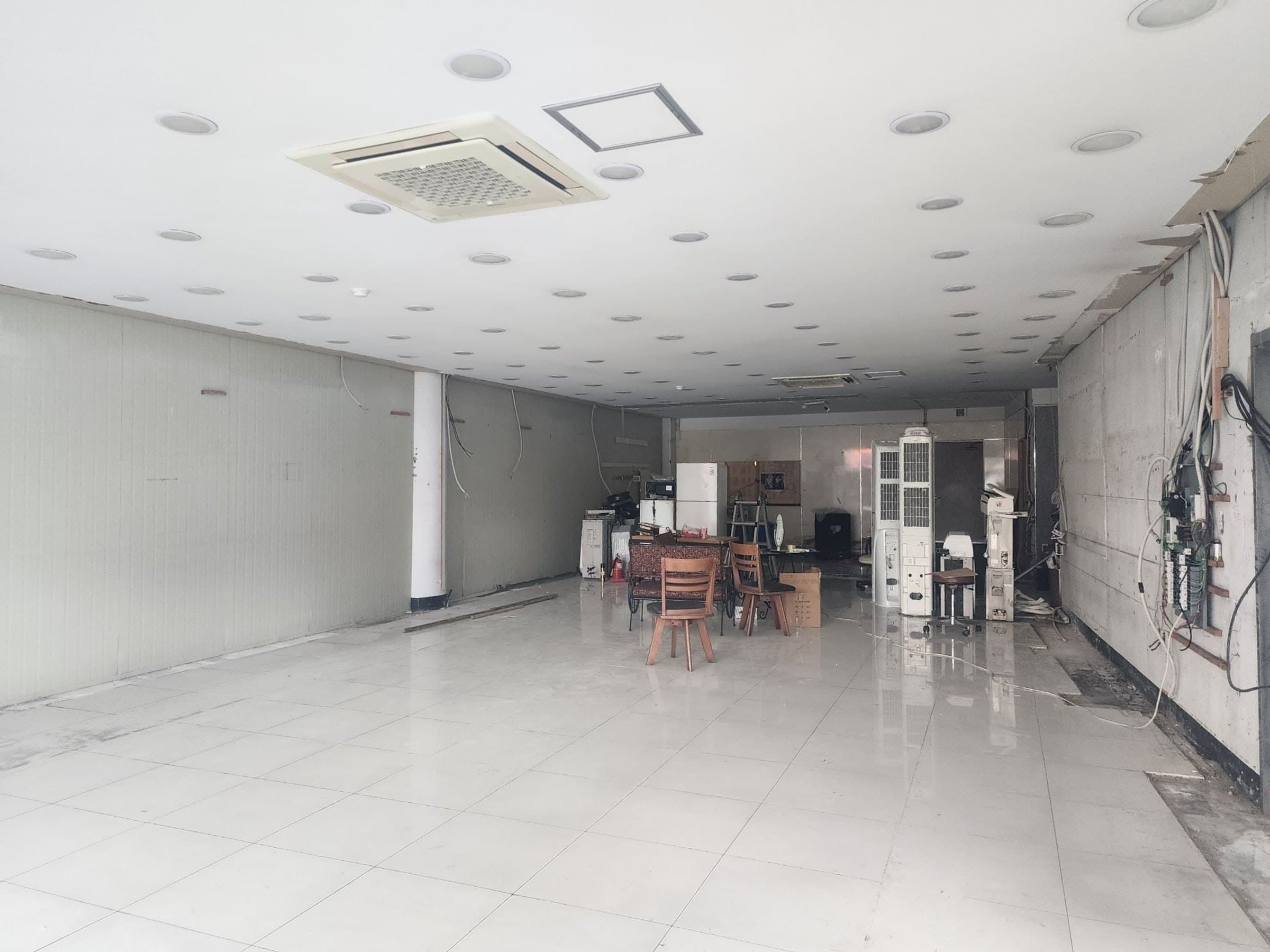 부산광역시 동래구 안락동 상가 - 1