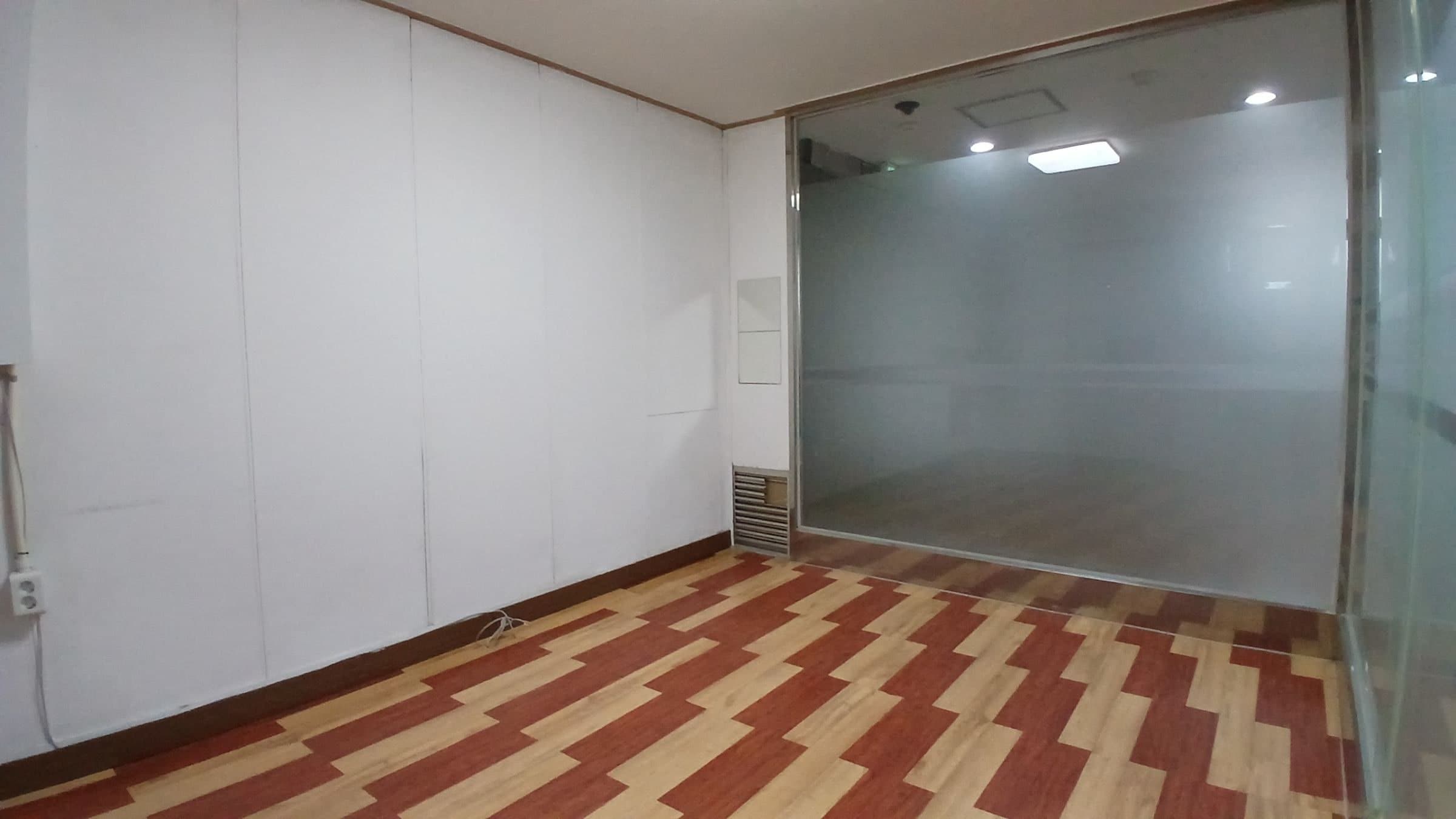 부산광역시 부산진구 범천동 상가 - 1