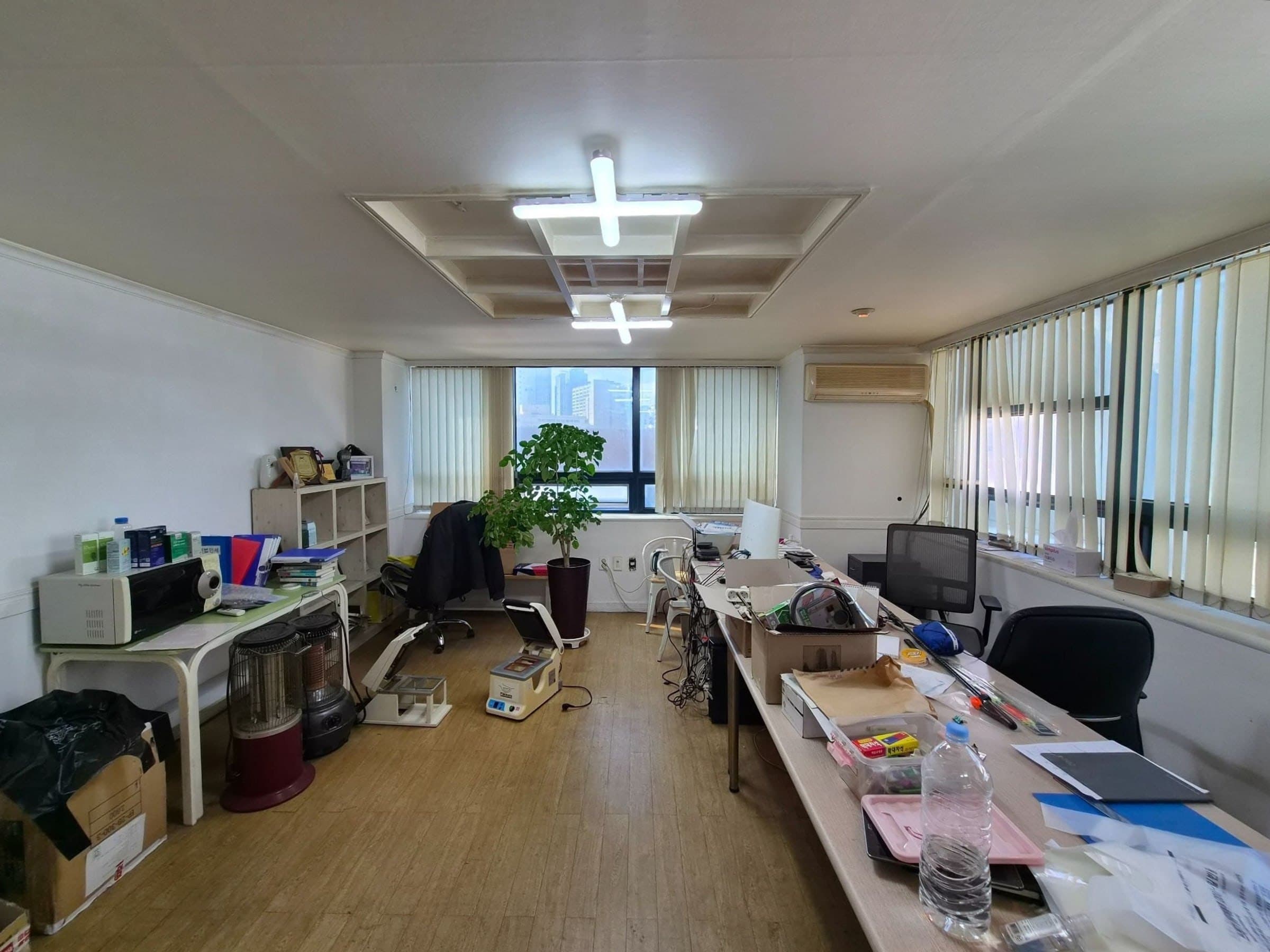 부산광역시 부산진구 전포동 사무실 - 1