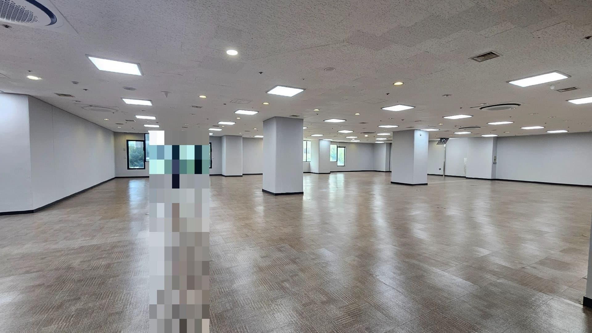 부산광역시 부산진구 부암동 사무실 - 1