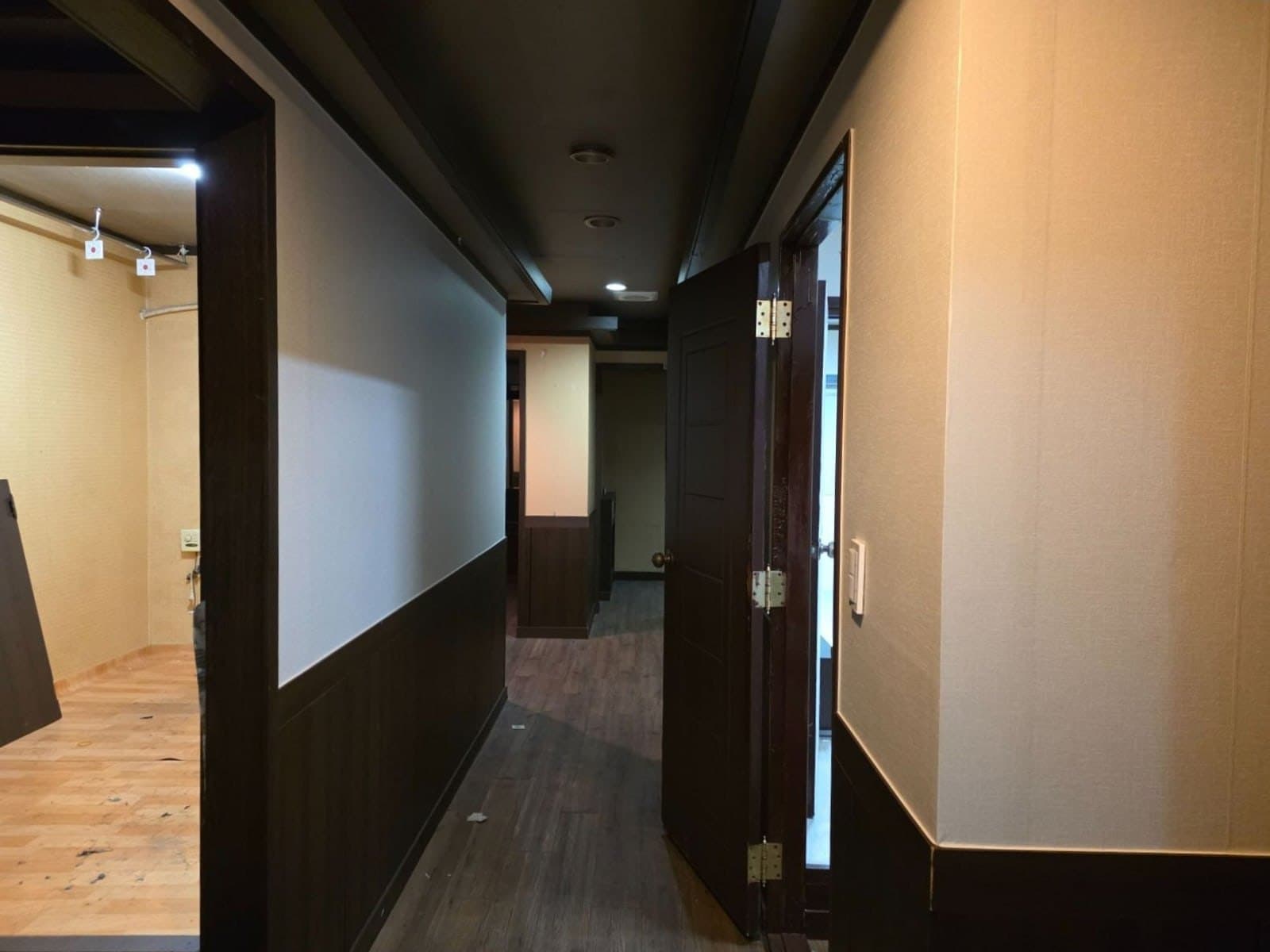 부산광역시 동구 초량동 상가 - 1