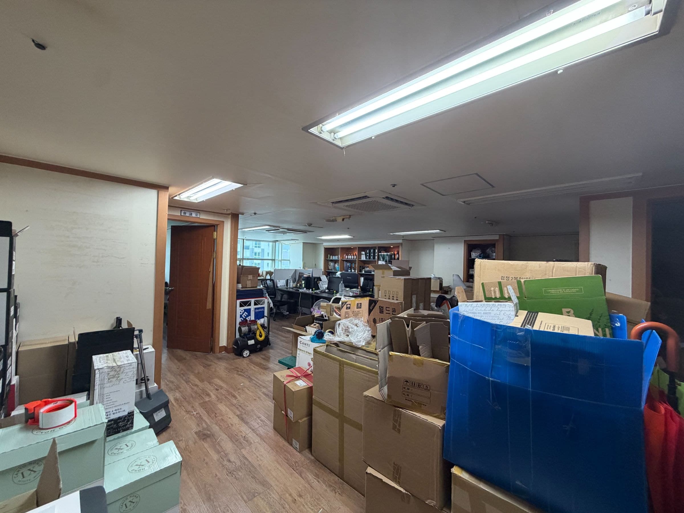 부산광역시 부산진구 부전동 사무실 - 1