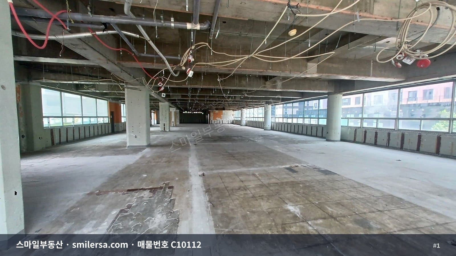 범일동 주차 편한 3층 대형 사무실·상가 임대 - 1