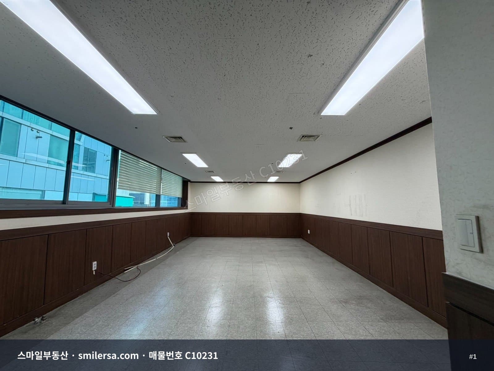 서면 롯백 옆 중대형 사무실 임대 - 1