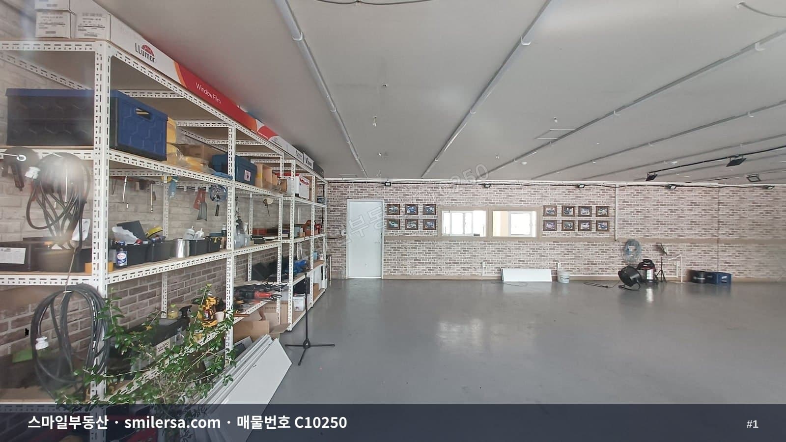 남산동 대로변 1층 상가, 권리금 없는 주차장 넓은 매물 - 1