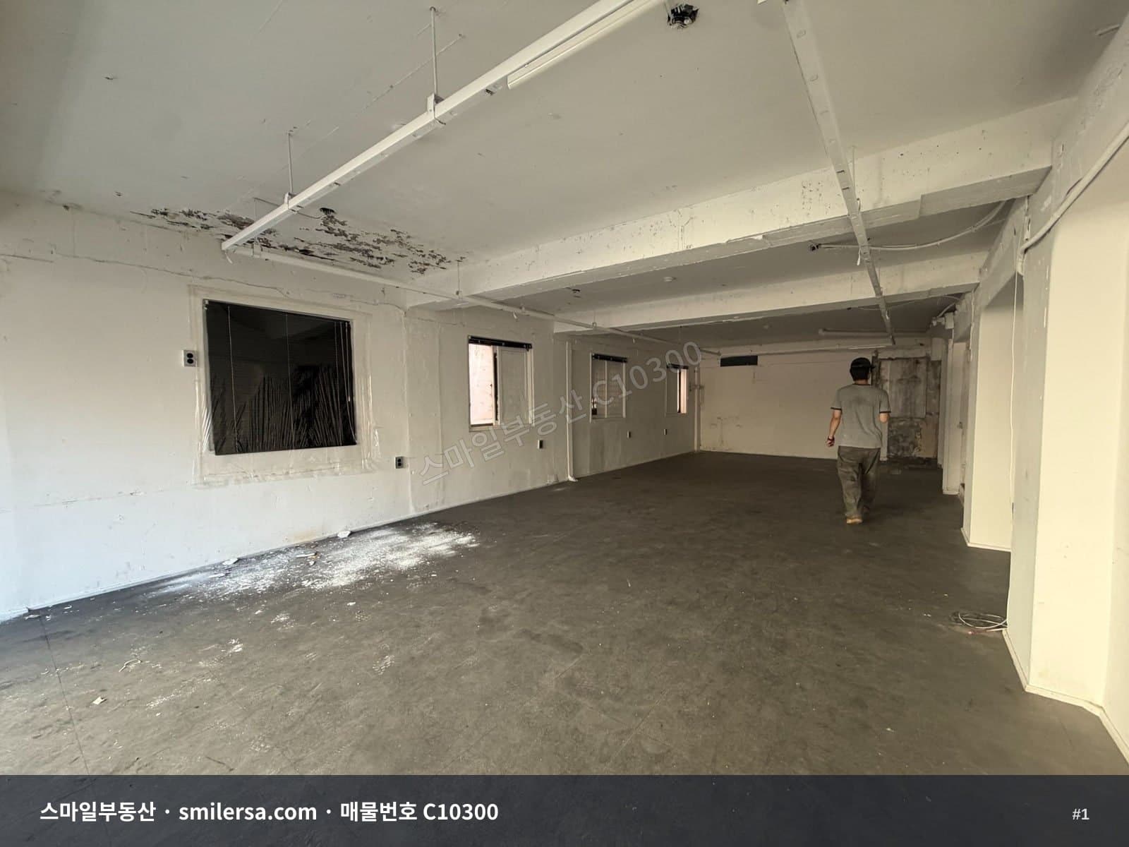서면 상상마당 인근 무권리 30평 상가 - 1