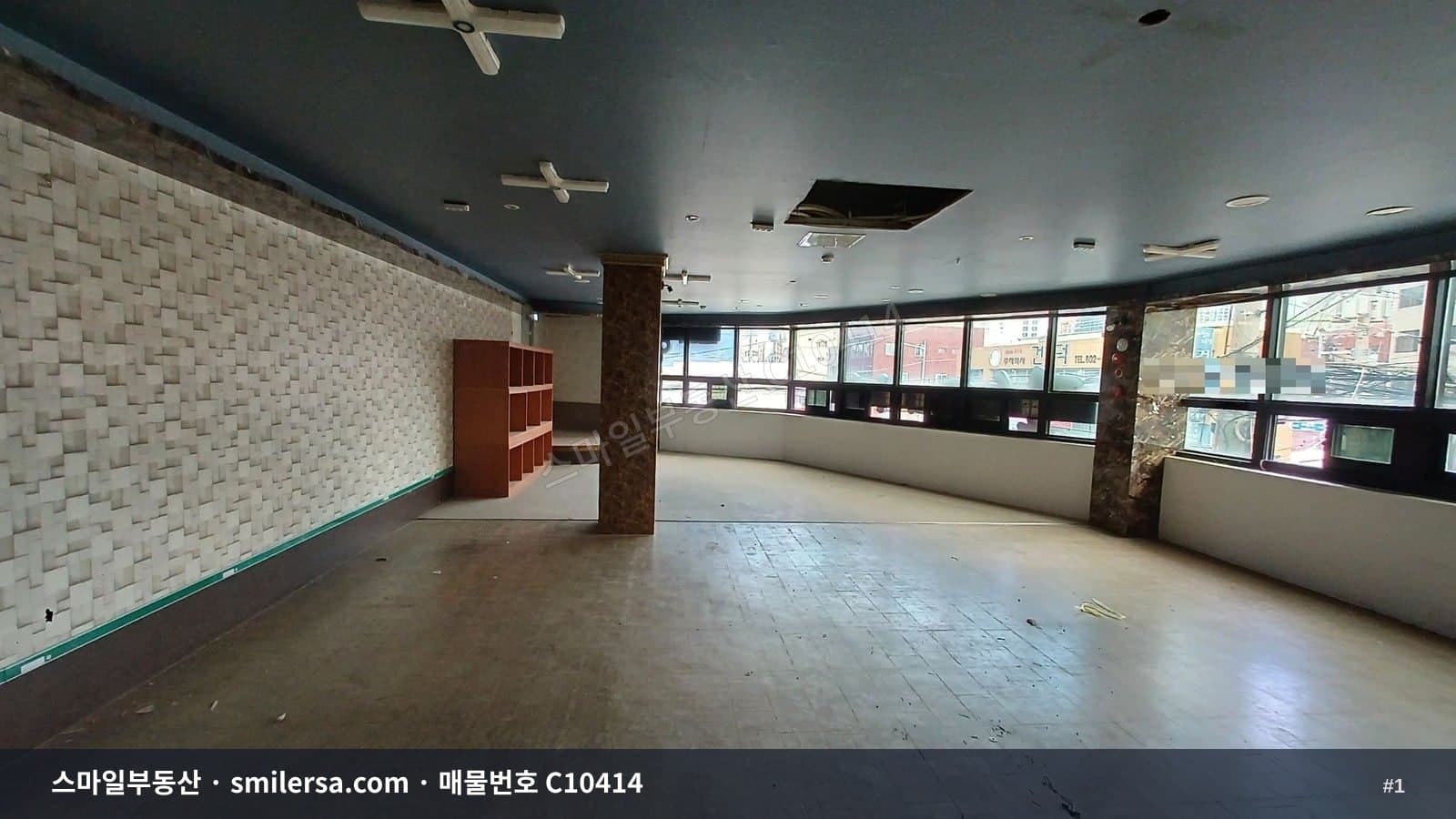 부전역 인근 도로변 2층 상가·사무실 - 1