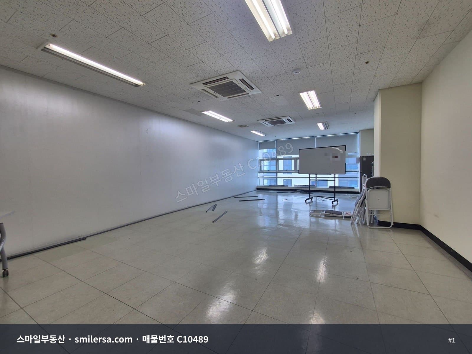 서면 삼정타워 인근 쾌적한 사무실 - 1