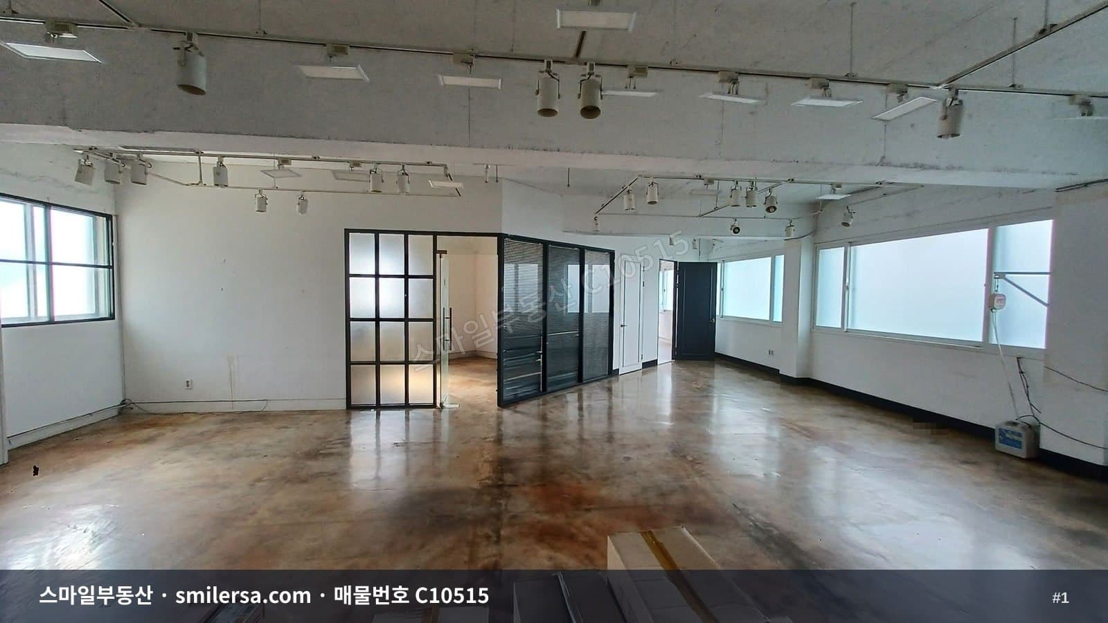 지게골역 인근 가성비 좋은 중형 상가·사무실 - 1