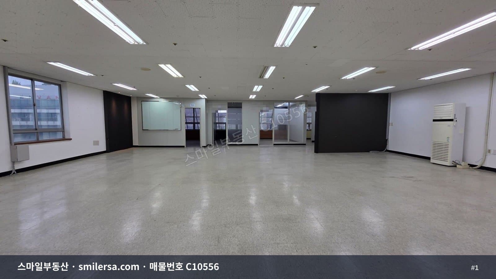 서면 로터리 인근 인테리어 잘된 사무실 임대 - 1