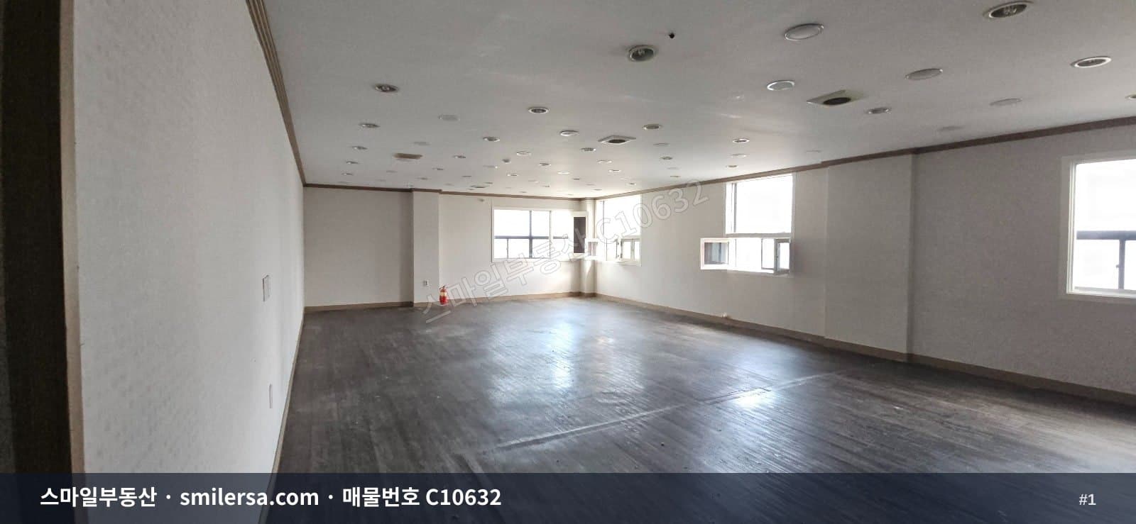 범곡교차로 인근 대형사무실 - 1