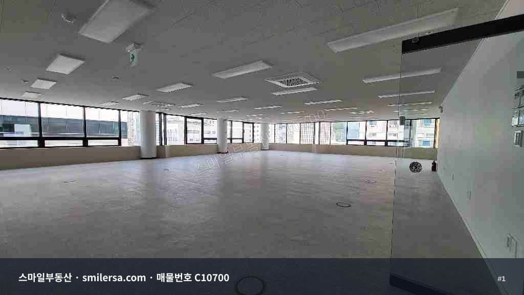 범내골 초역세권 관리잘된 사무실 C10700 - 1