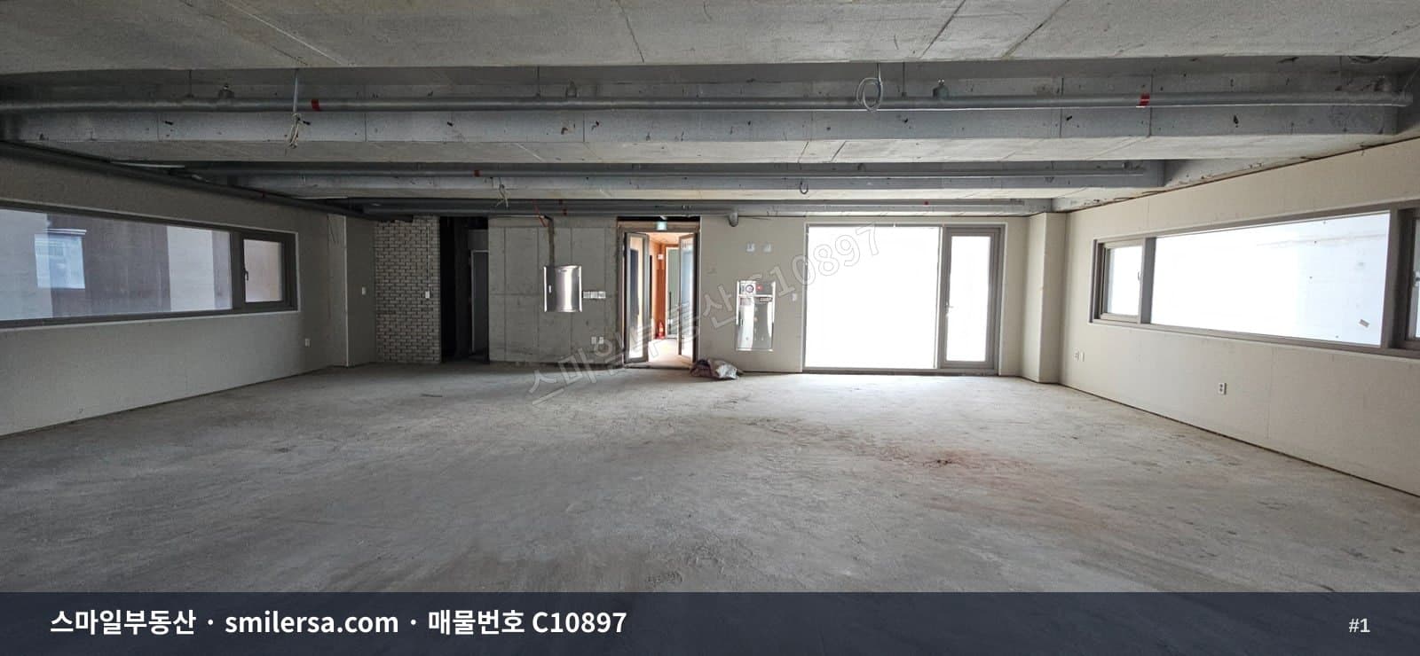 대연동 남광시장 인근 중형 사무실 - 1