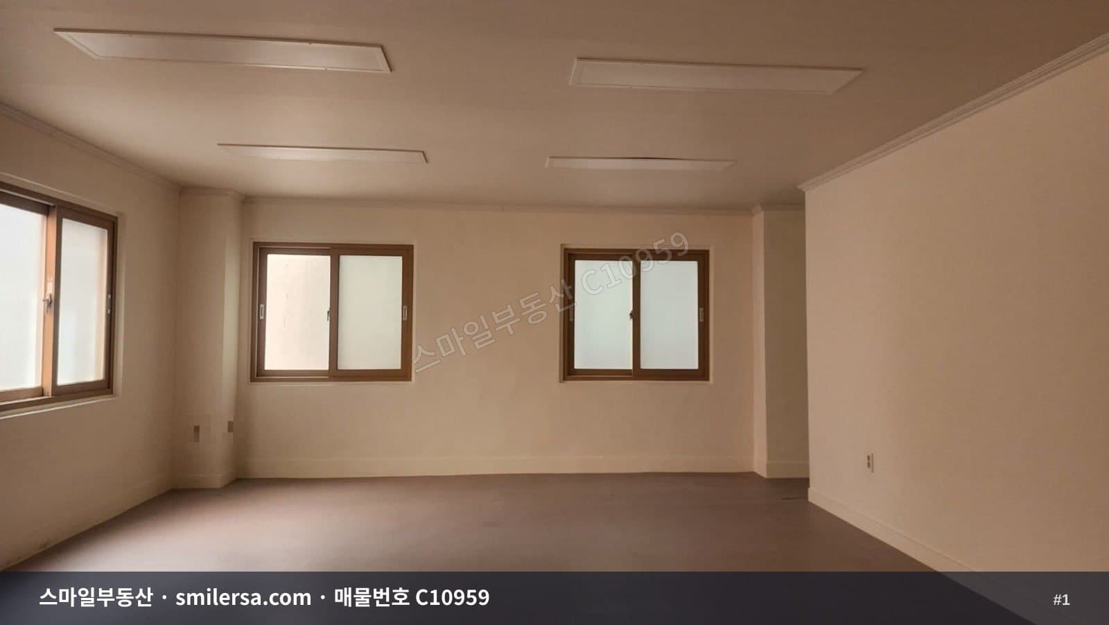 부산광역시 중구 중앙동4가 사무실 내부 사진 C10959