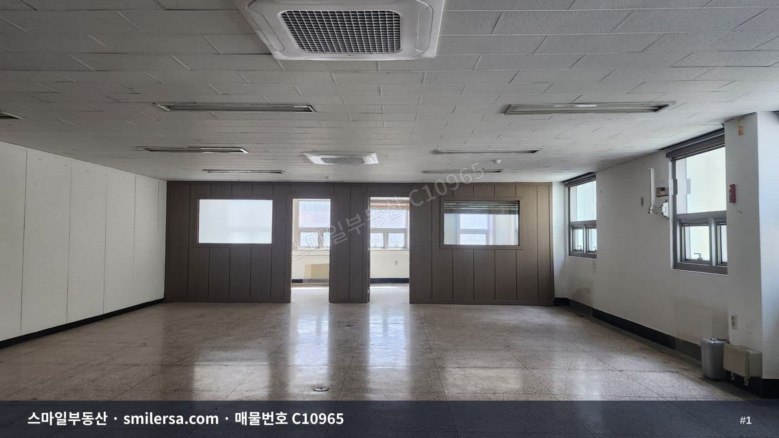 부산광역시 중구 중앙동4가 사무실 내부 사진 C10965