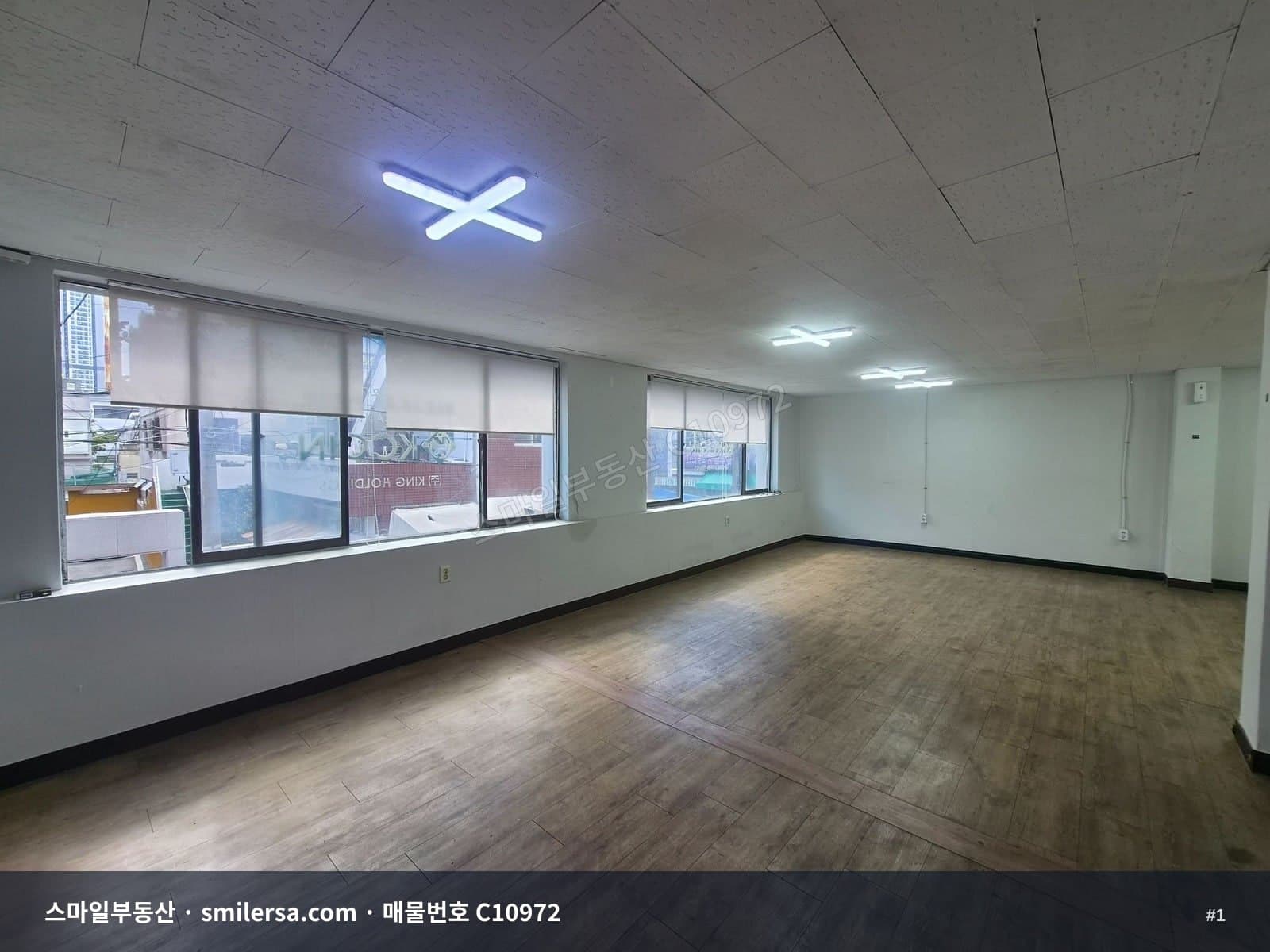 부산광역시 연제구 연산동 사무실 내부 사진 C10972