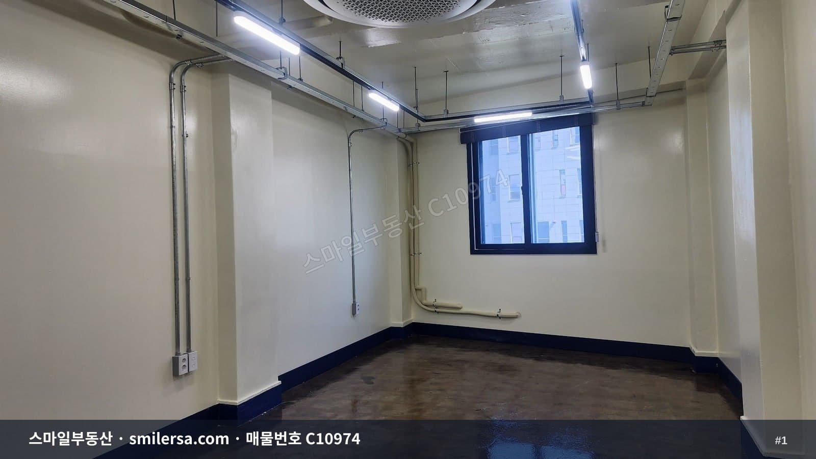 부산광역시 중구 중앙동4가 사무실 내부 사진 C10974