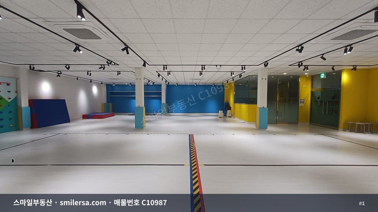 양정초등 인근 대형 상가, 스포츠·사무실 다용도 매물 - 1
