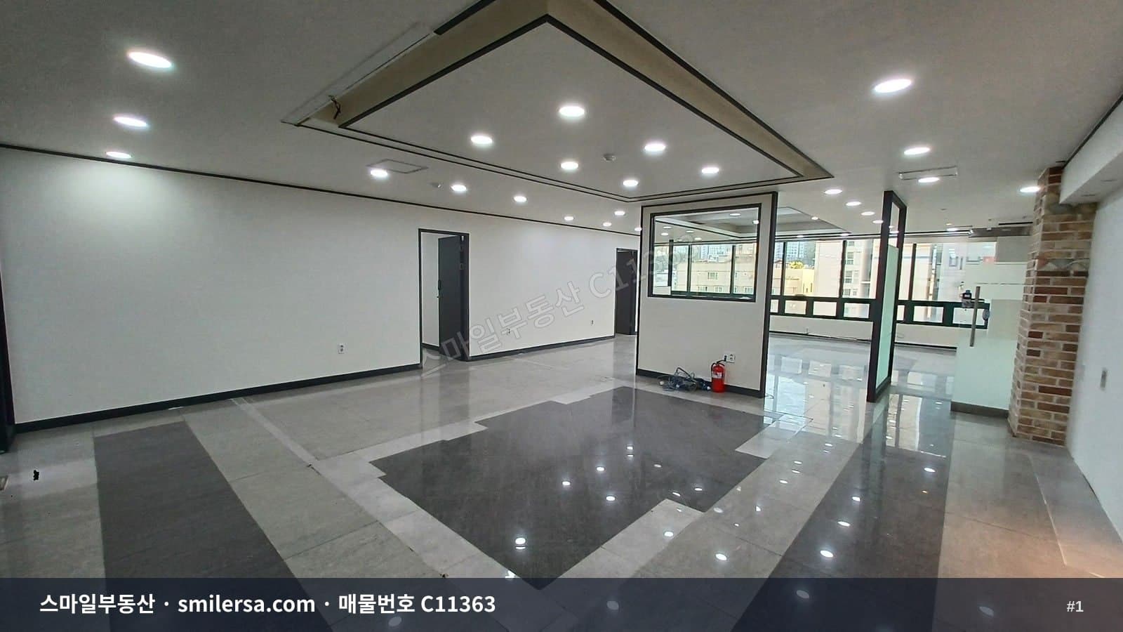 미남역 대로변 대형 사무실, 병의원도 검토해볼 만한 온천동 매물 - 1