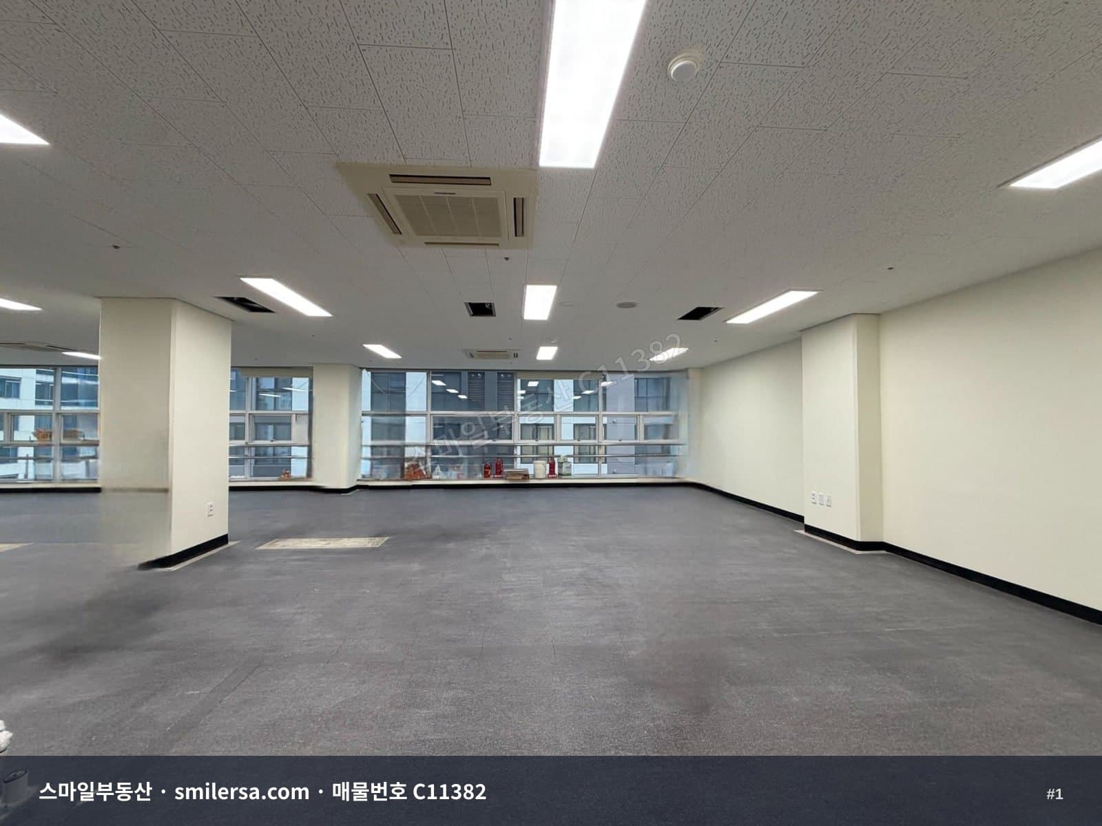 서면 삼정타워 인근 쾌적한 사무실 - 1