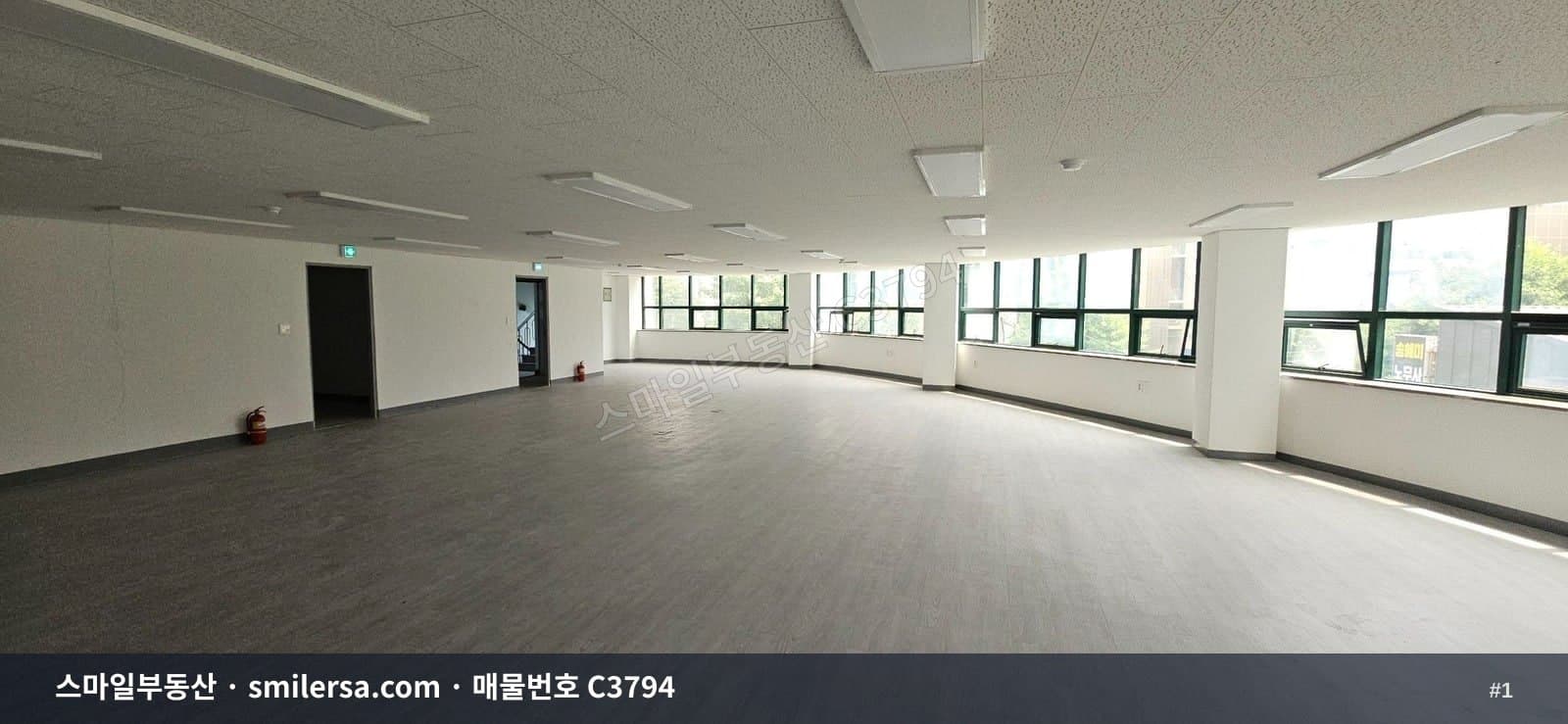 시청역 연제힐스테이트 인근 71평 사무실 월세 - 1
