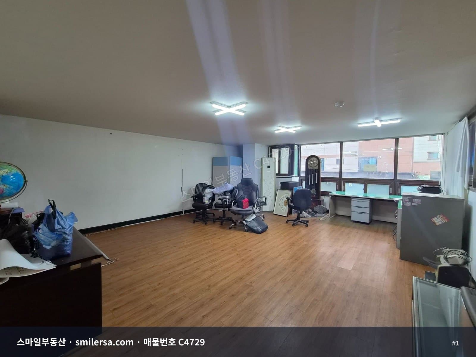 전포초 인근 사무실 C4729 - 1
