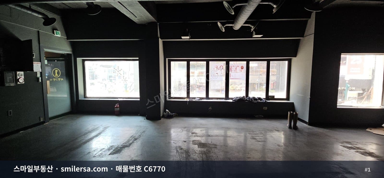 서면 상상마당 사거리 인근 2층 무권리 상가 - 1