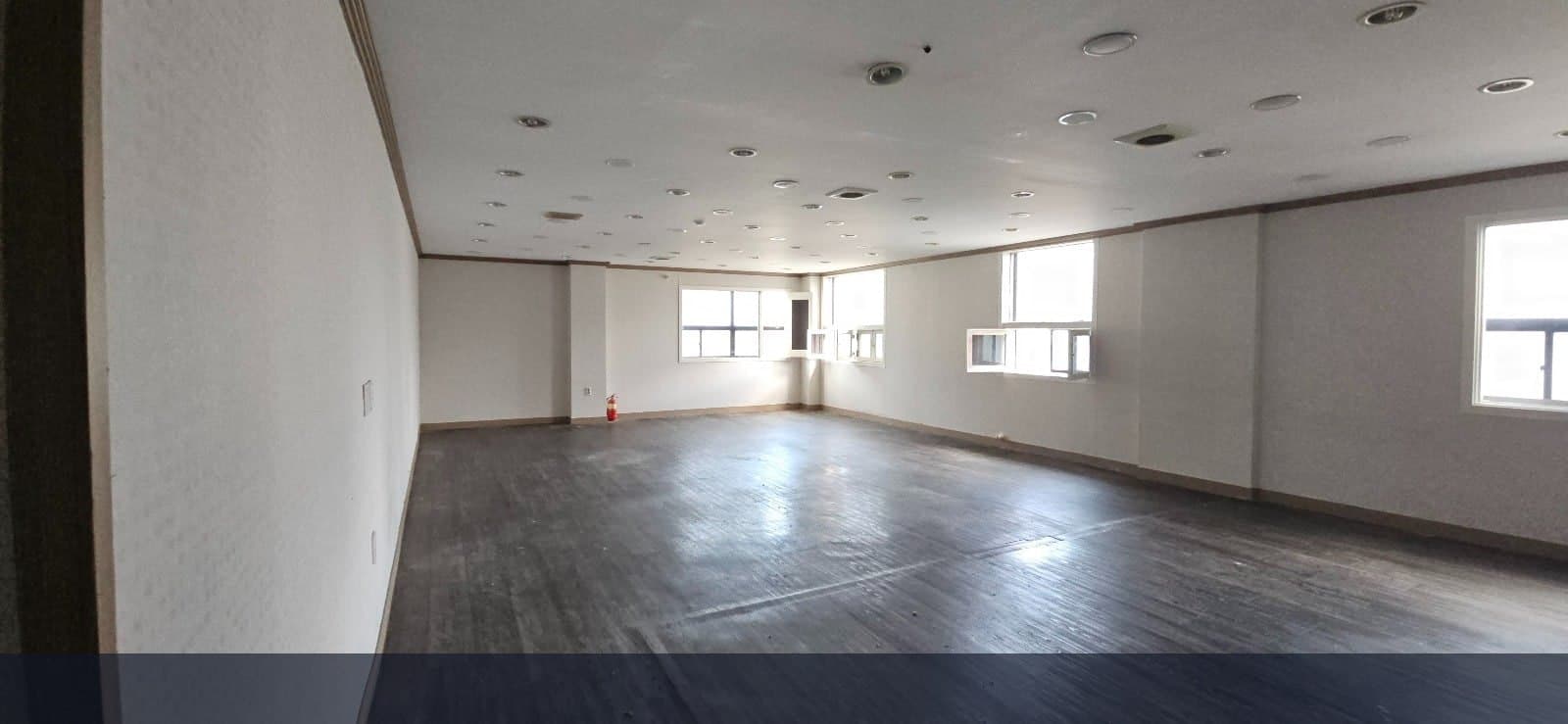 부산광역시 동구 범일동 사무실 내부 사진 C7946