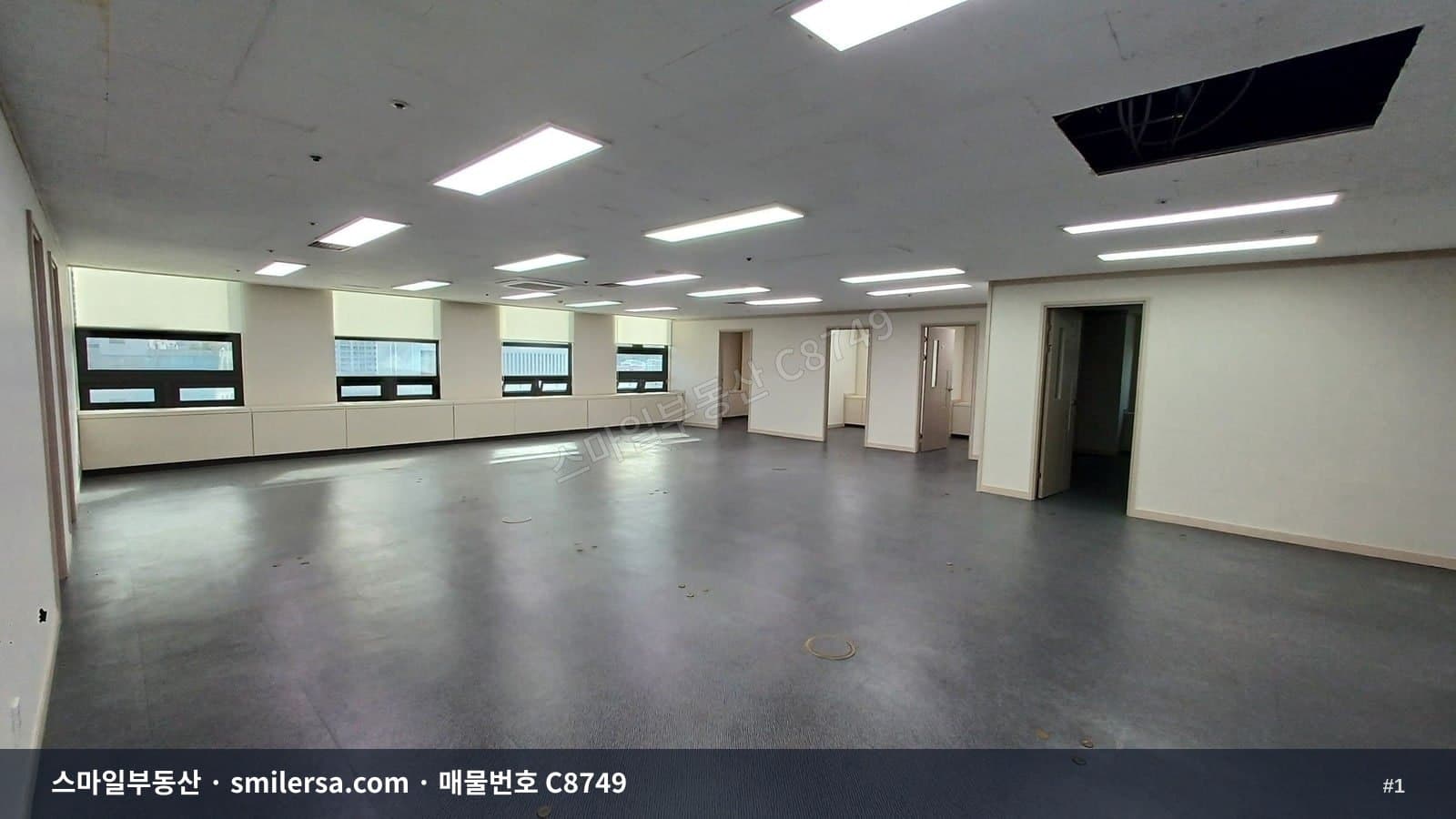 연산로터리 인근 관리 잘된 사무실 92평 월세 - 1
