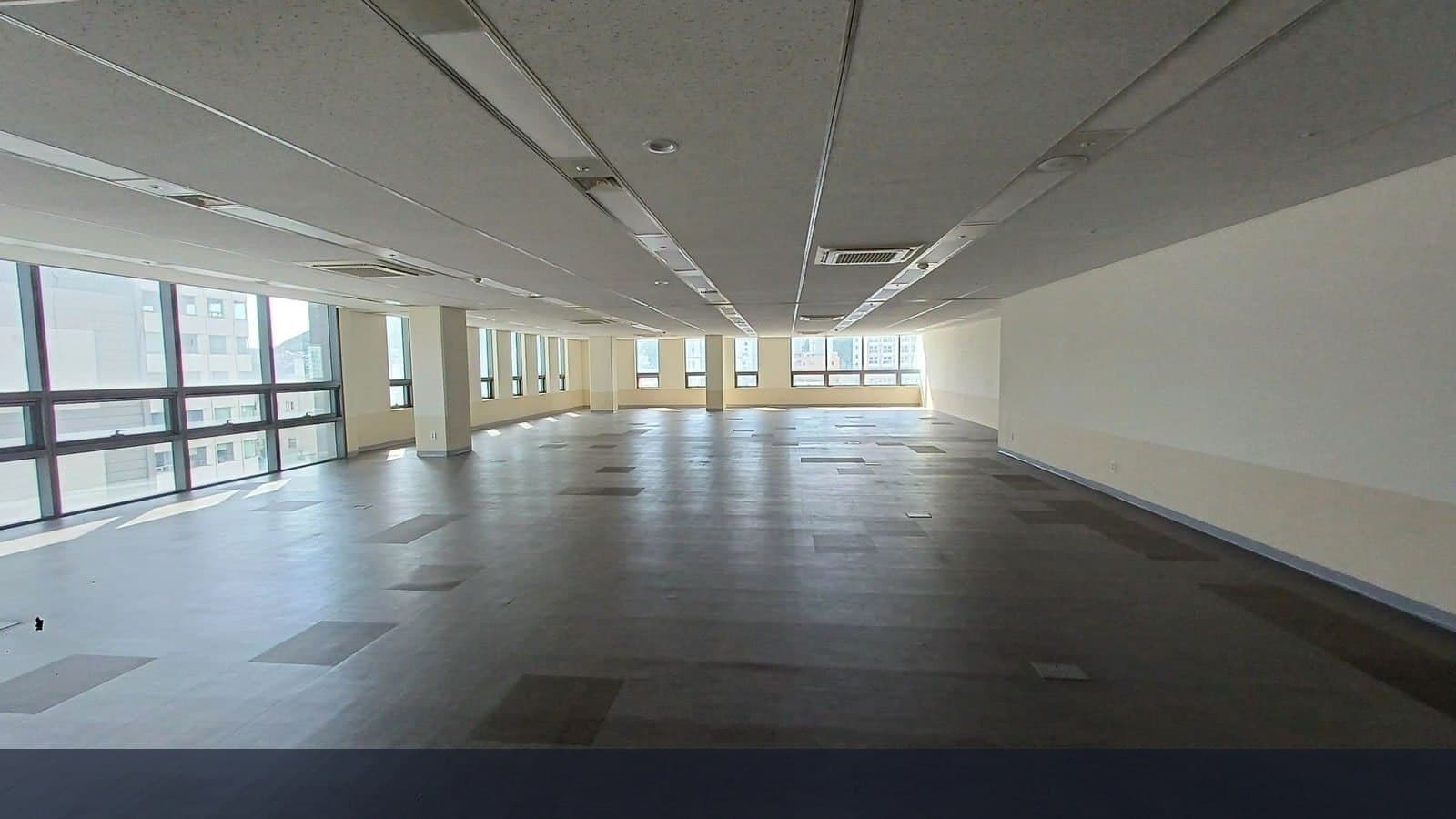 중앙동 부산항만공사 인근 9층 사무실 - 1