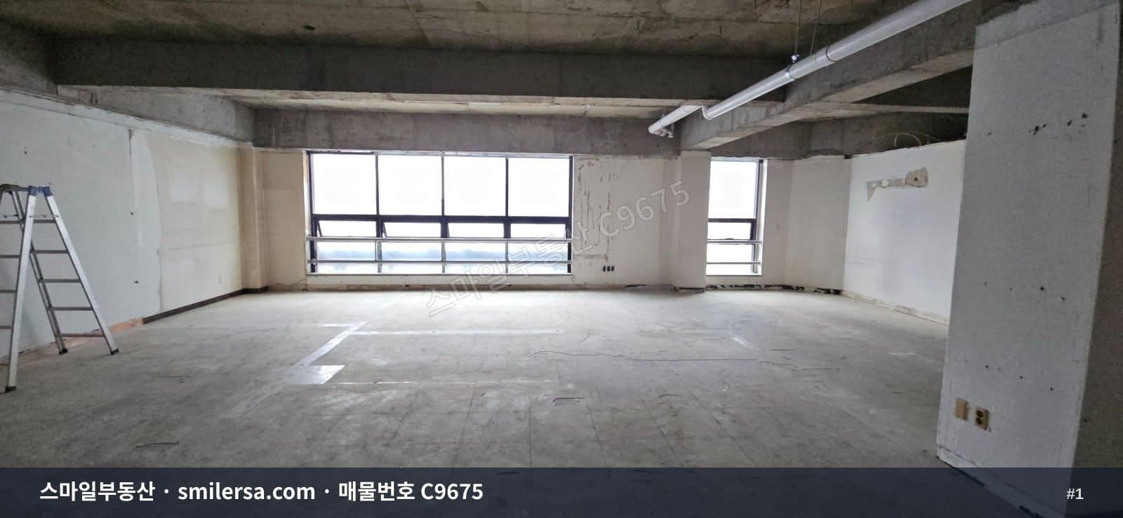 부산시청 인근 인테리어 완비된 사무실·의원 공간, 연제구 연산동 - 1