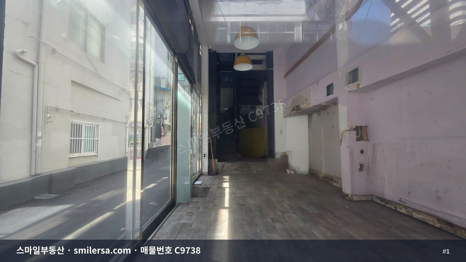 수정시장 인근 도로변 통건물 임대 - 동구 수정동 - 1