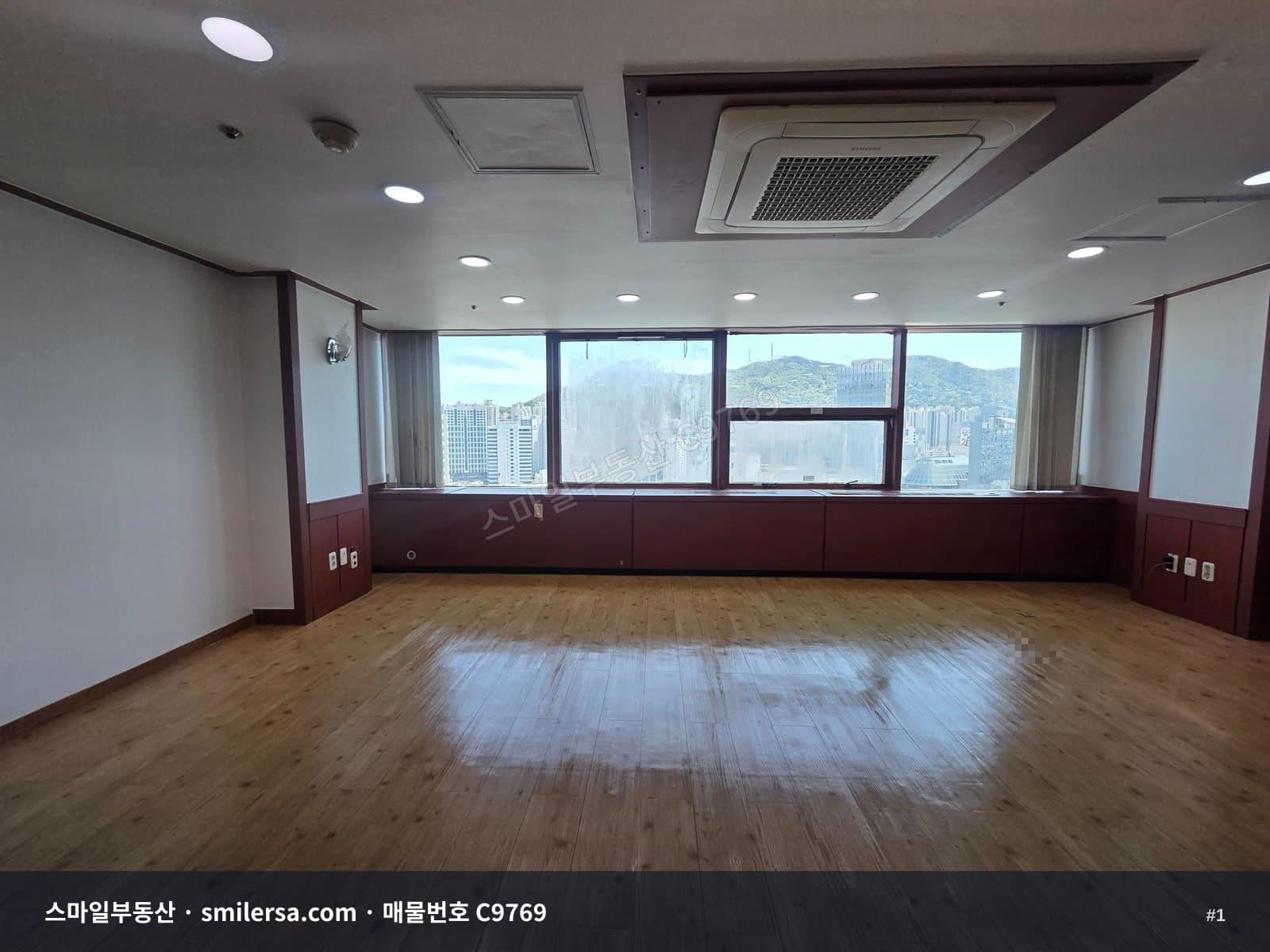 서면 영광도서 인근 주차 편리한 사무실, 부산진구 부전동 - 1
