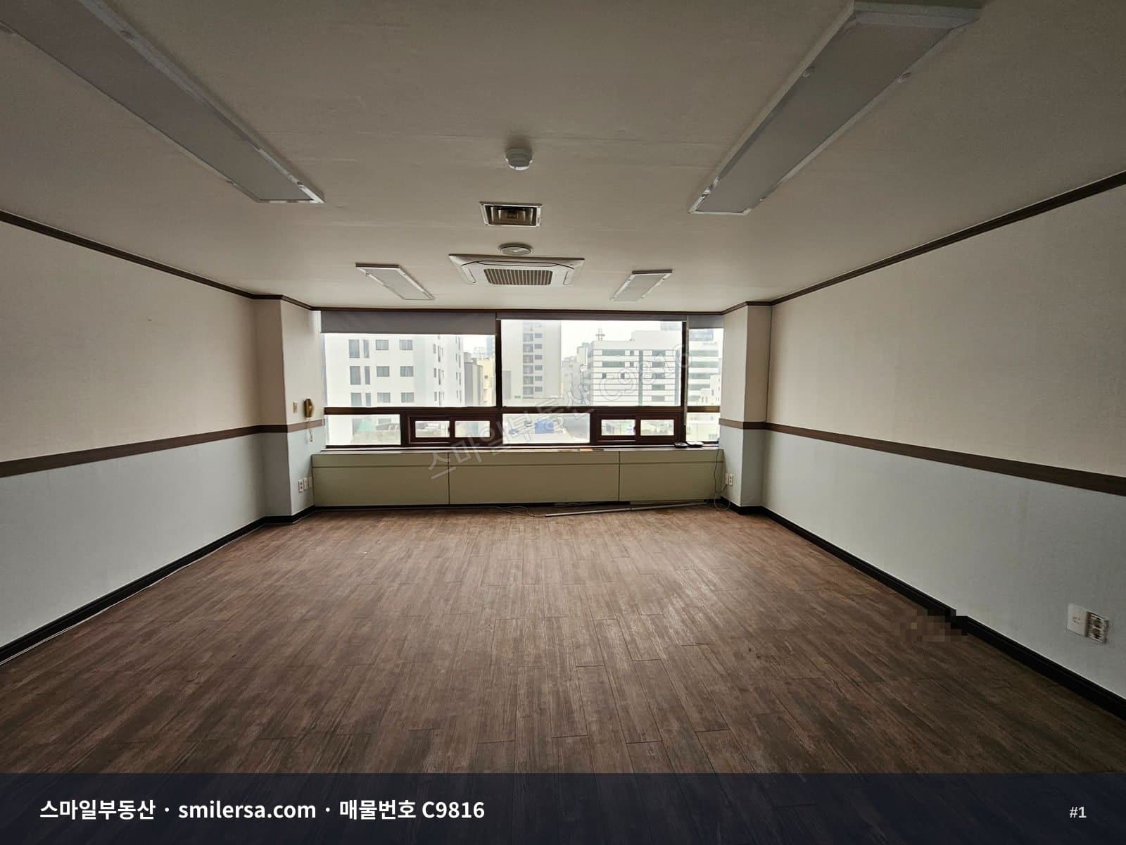 부산역 인근 업무용 오피스텔, 즉시입주 가능한 8층 사무실 - 1