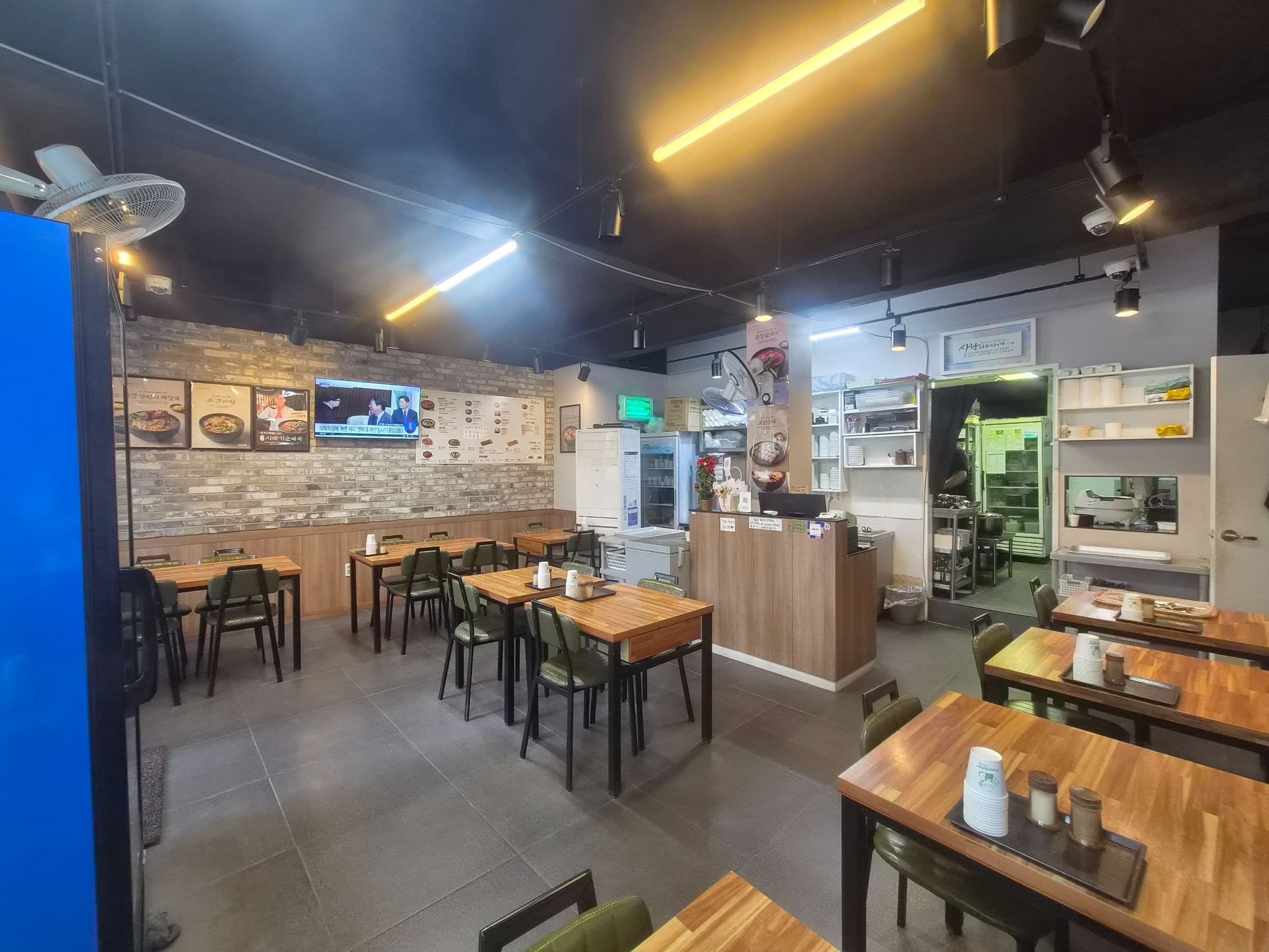 부산광역시 연제구 연산동 상가 - 1